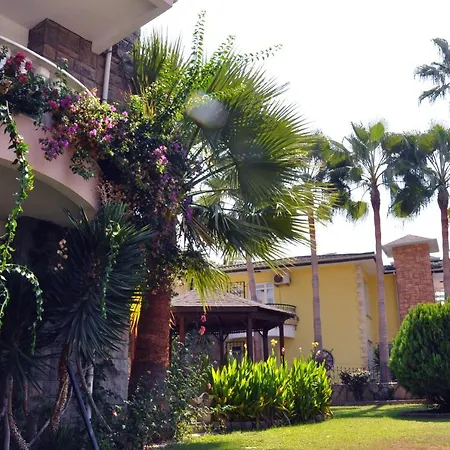 Villa Garden